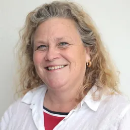 Portrait of Barbara Bagshaw