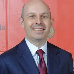 Portrait of Tom Goldstein