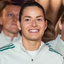 Portrait of Nadine Nischler