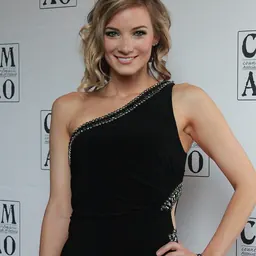 Portrait of Leah Daniels