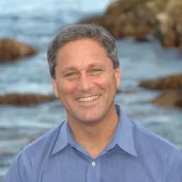 Portrait of Eric Jay Dolin