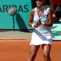 Portrait of Heidi El Tabakh