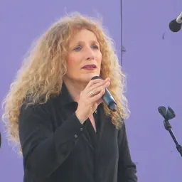 Portrait of Nurit Galron