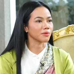 Portrait of Yura Yunita