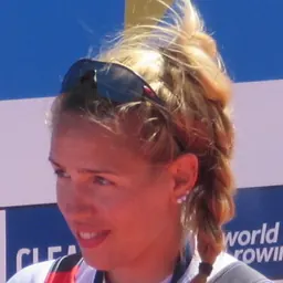 Portrait of Lisa Schmidla