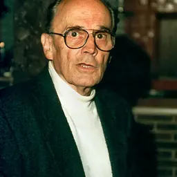 Portrait of Heinz Waaske