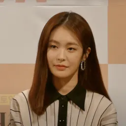 Portrait of Jung Yoo-jin
