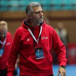 Portrait of Paulo Pereira