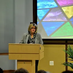 Portrait of Colleen Hanycz