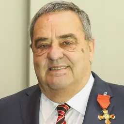 Portrait of Mike Williams
