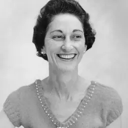 Portrait of Dorothy Gillespie