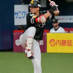 Portrait of Keisuke Nakata