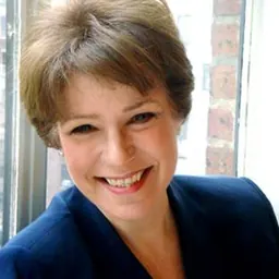 Portrait of Jacqueline Leo