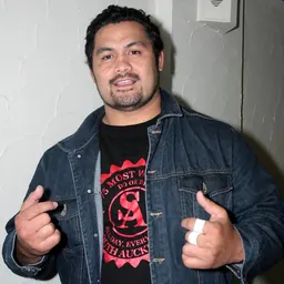 Portrait of Mark Hunt