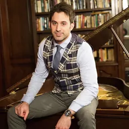 Portrait of Scott Bradlee