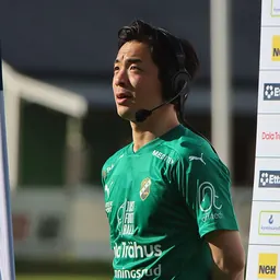 Portrait of Kenny Akamatsu