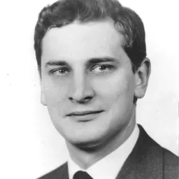 Portrait of Luciano Fonda