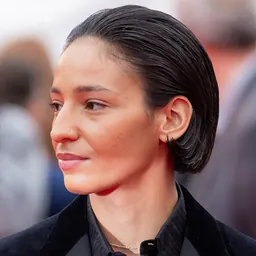 Portrait of Nadia Melliti