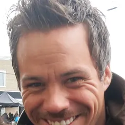 Portrait of Michael Raymond-James