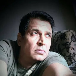 Portrait of Sunil Lahri