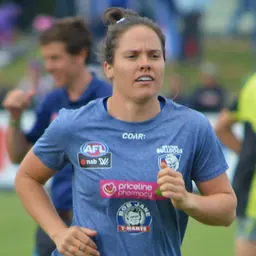 Portrait of Emma Kearney