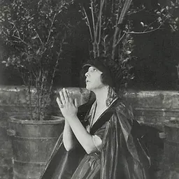 Portrait of Kally Sambucini