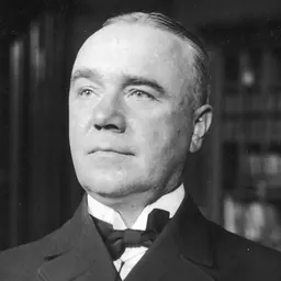 Portrait of Walter Gladisch