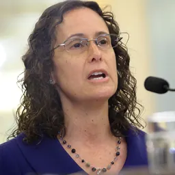 Portrait of Lisa Madigan