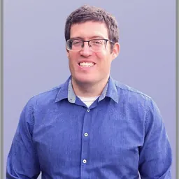 Portrait of Shai Dothan