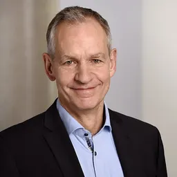 Portrait of Mark Dominik Alscher