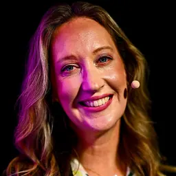 Portrait of Laura Chambers