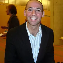 Portrait of David Plotz