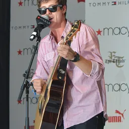 Portrait of Shane Harper