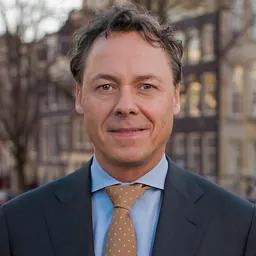 Portrait of Ralph Hamers