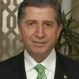 Portrait of Köksal Toptan