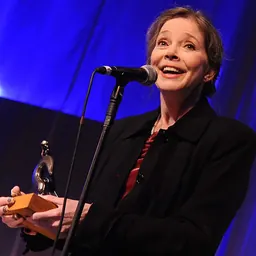 Portrait of Nanci Griffith