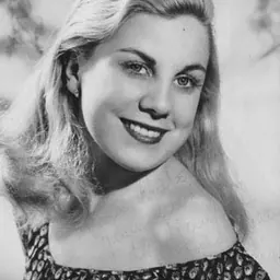 Portrait of Aurora del Mar
