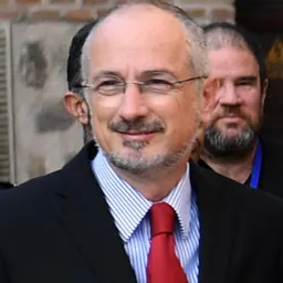 Portrait of Daniel Kutner