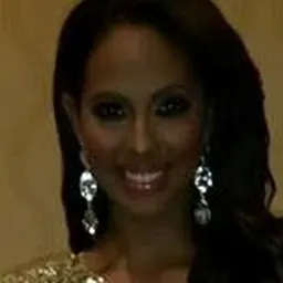 Portrait of Valerie Hernández