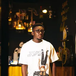 Portrait of KalyJay