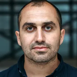 Portrait of Hogir Hirori