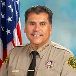Portrait of Robert Luna