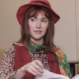 Portrait of Elf Lyons