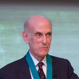 Portrait of Stephen J. Lippard