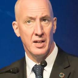 Portrait of Mark Kent