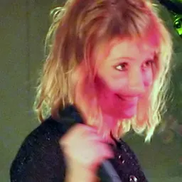 Portrait of Leigh Nash