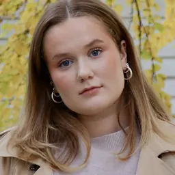 Portrait of Frøya Sjursæther