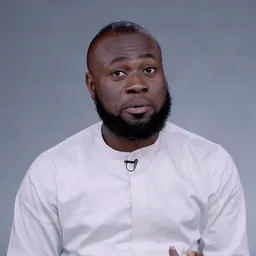 Portrait of Lasisi Elenu