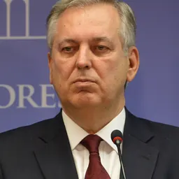 Portrait of Luiz Alberto Figueiredo