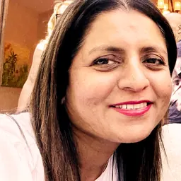 Portrait of Deepa Subramanian